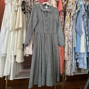 EUC Son De Flor Twill Linen Classic Dress. Size Small